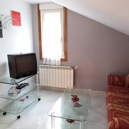 Casa Rural A Eira En Ourense Villar De Barrio *